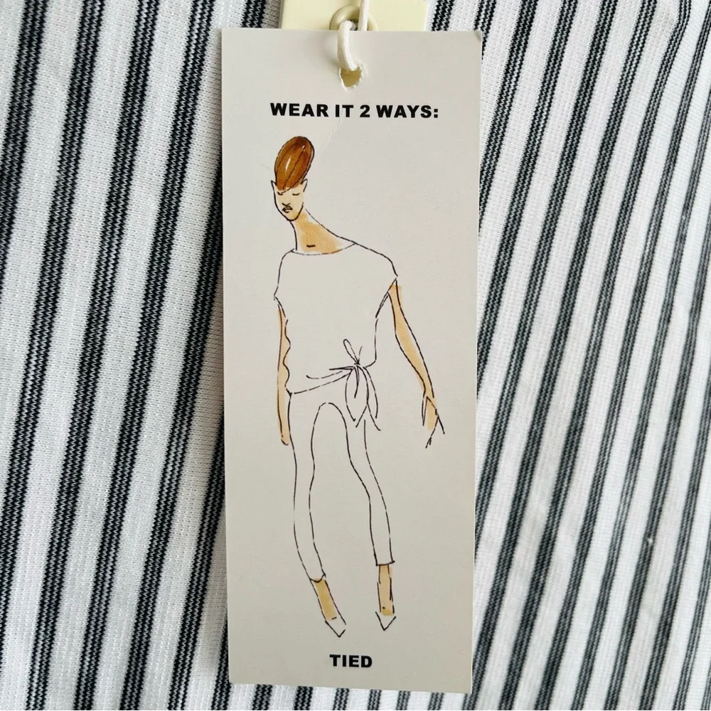 Max Studio Tie-Front Short Sleeve Top/Tunic - Picture 11 of 13